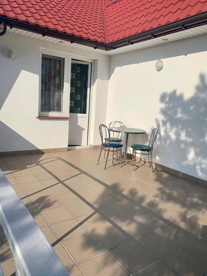 Комфортабельный Коттедж Bed and Breakfast Svityaz' Buitenkant foto